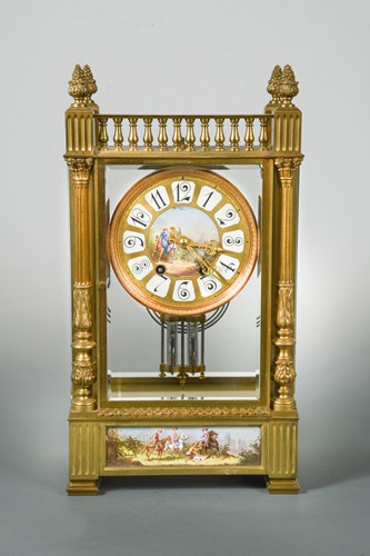 Lot 430 - A French gilt bronze four glass mantel clock, late 19th century