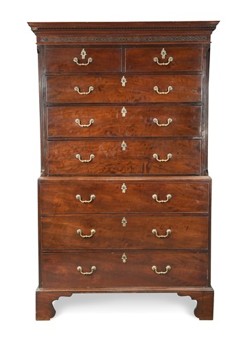 Lot 521 - A George III mahogany chest on chest