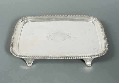 Lot 505 - A George III silver tray