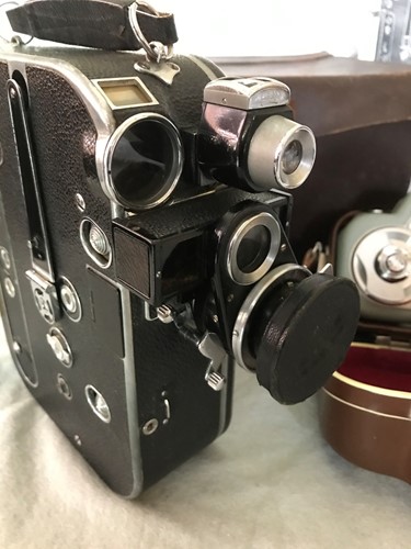 Lot 8 - Three Zeiss Ikon Movikon cine cameras