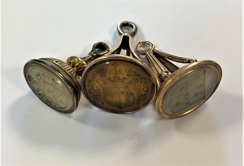 Lot 282 - A trio of hardstone fob seals