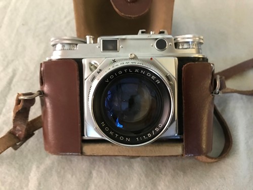 Lot 14 - Voigtlander Prominent 35mm camera