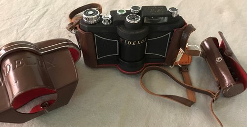 Lot 15 - Widelux F7 Super Wide Angle camera
