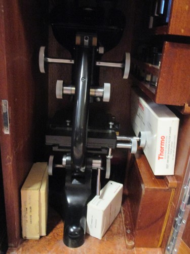 Lot 95 - Four projectors