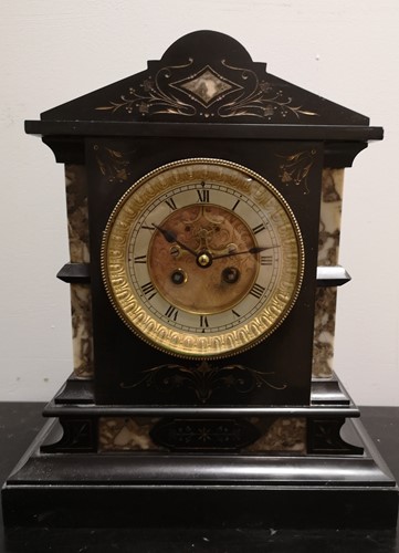 Lot 39 - A Victorian marble mantel clock