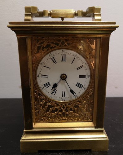 Lot 44 - A French 19th century quarter striking and repeating carriage clock