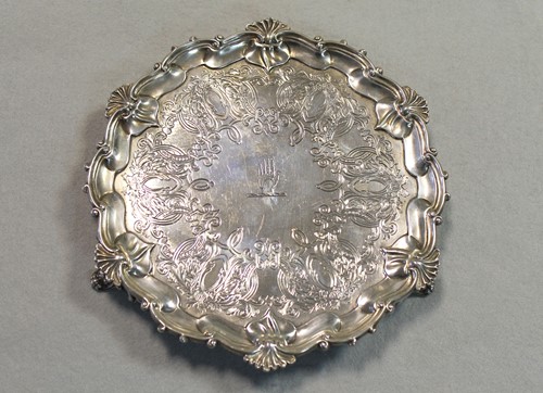 Lot 582 - A Victorian silver waiter