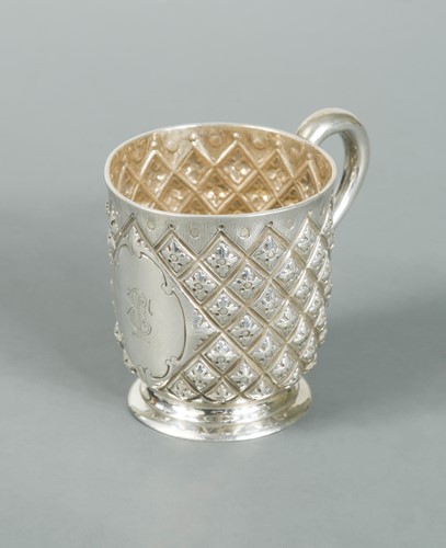Lot 578 - A Victorian silver child's cup