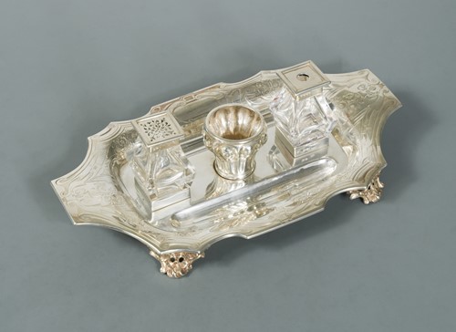 Lot 562 - A Victorian silver desk inkstand