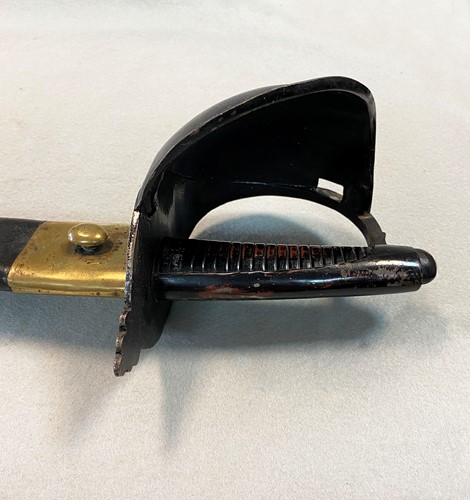Lot 440 - A 19th century naval cutlass