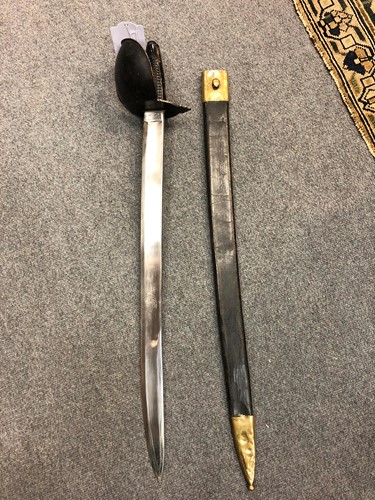Lot 440 - A 19th century naval cutlass