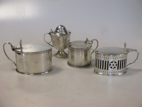 Lot 218 - A collection of 2 Victorian and 2 Georgian...