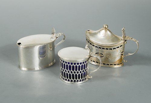 Lot 500 - A collection of three 18th Century George III silver mustards