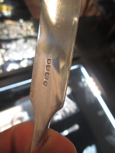 Lot 213 - Three pairs of silver asparagus tongs 16.7ozt...