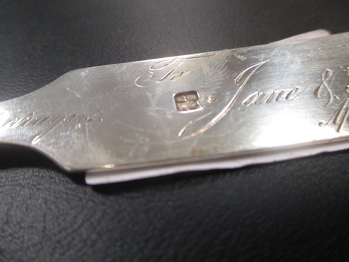 Lot 213 - Three pairs of silver asparagus tongs 16.7ozt...
