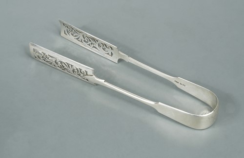 Lot 367 - A pair of Victorian silver asparagus tongs by George Unite