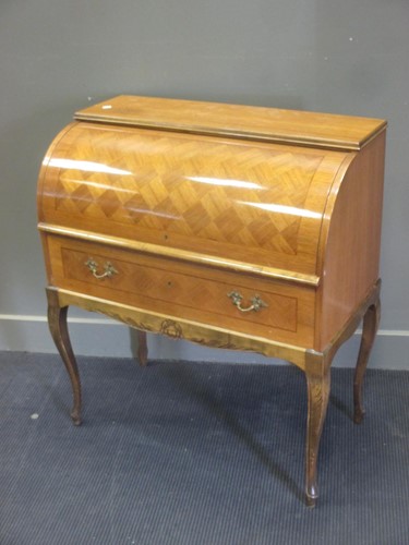Lot 426 - A French style open armchair, 20th century,...