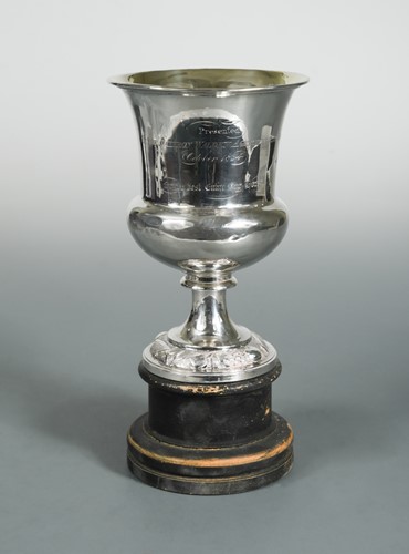 Lot 538 - A William IV silver trophy cup and stand