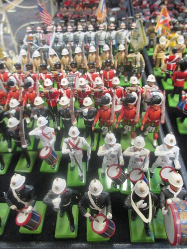 Lot 141 - A collection of modern mostly Britains lead...