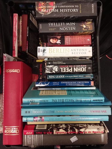 Lot 561 - Books on art and antiques and general...