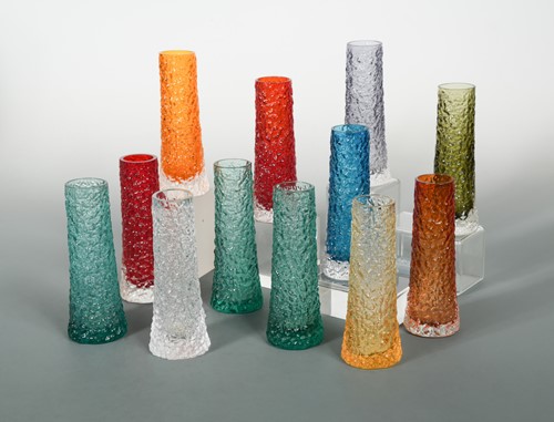 Lot 21 - Geoffrey Baxter for Whitefriars, a collection of textured 'chimney' bark vases