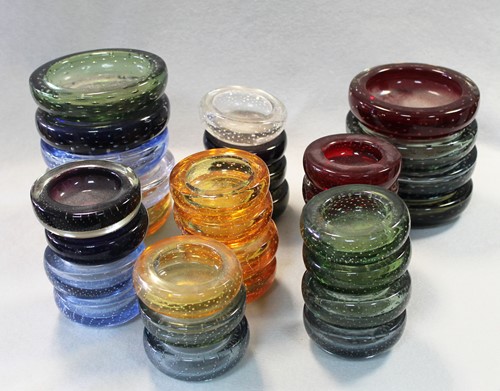 Lot 18 - William Wilson for Whitefriars, a large collection of bubble included glass ashtrays