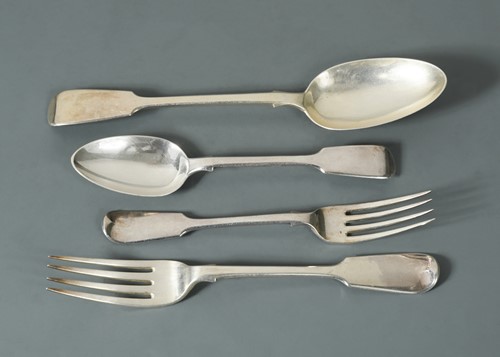 Lot 587 - A 21 piece set of Victorian silver flatware with 7 additions