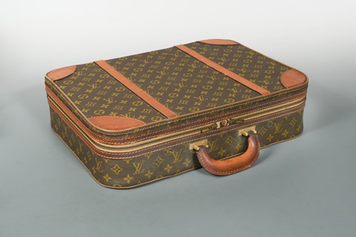 Lot 166 - A small Louis Vuitton semi-rigid case