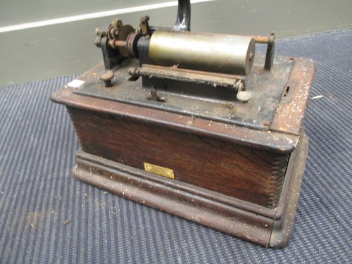 Lot 161 - An Edison phonograph