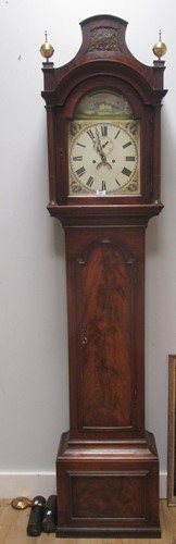 Lot 409 - A George III mahogany longcase clock with...