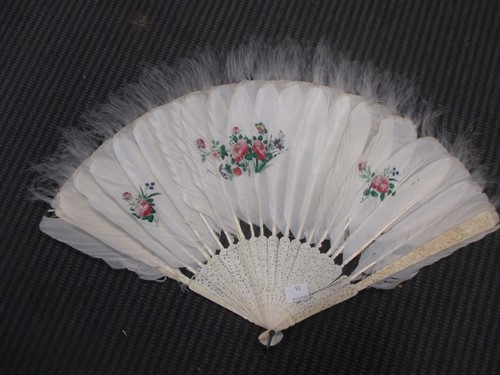 Lot 90 - Three 19th century Chinese ivory fans