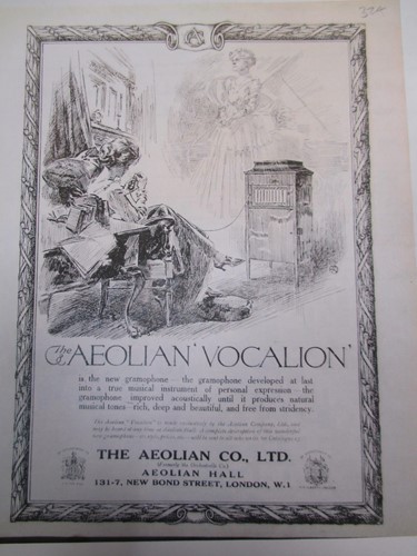 Lot 310 - An Aeolian Vocalion cabinet Gramophone, Reg No:...