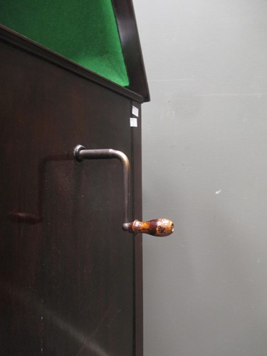 Lot 310 - An Aeolian Vocalion cabinet Gramophone, Reg No:...