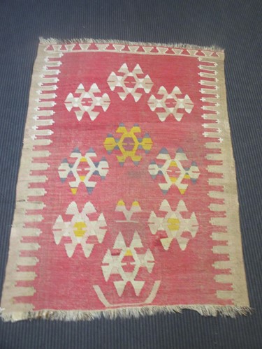 Lot 415 - Various rugs to include two Kelims and others