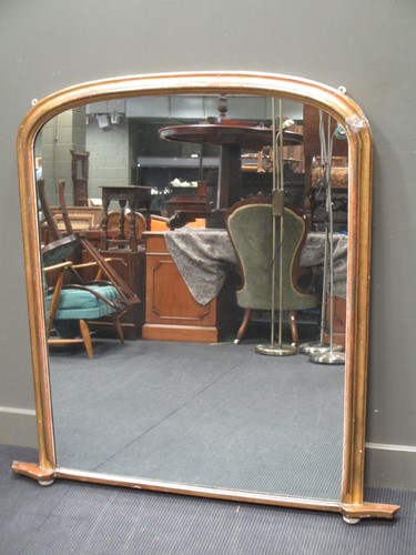 Lot 397 - A Victorian gilt wood over mantle mirror 133 x...