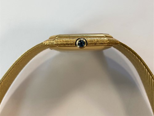 Lot 325 - Baume & Mercier - A gentleman's 18ct gold wristwatch