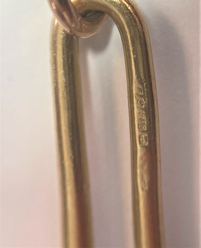 Lot 288 - A 9ct rose gold watch chain