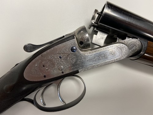 Lot 151 - James Purdey & Sons, a pair of assisted opening 12 bore sidelock ejector guns