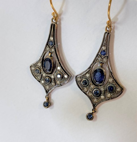 Lot 75 - A pair of sapphire and diamond earpendants in the Edwardian taste