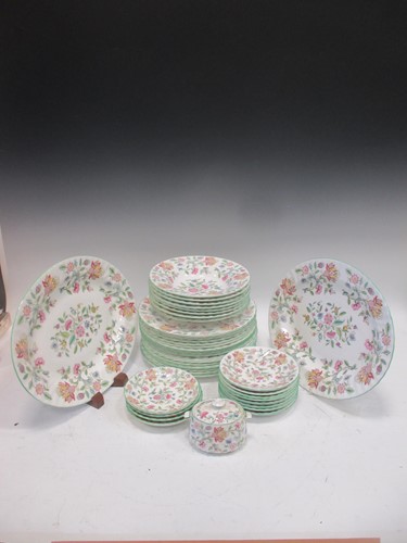 Lot 167 - A Minton 'Haddon Hall' pattern service,...