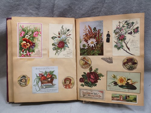 Lot 465 - A Victorian scrap book