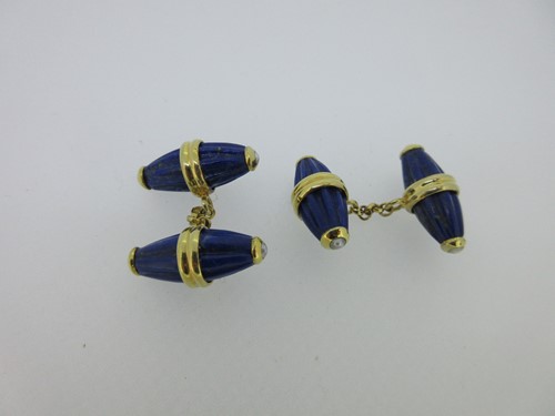 Lot 120 - A pair of lapis lazuli and seed pearl chain cufflinks