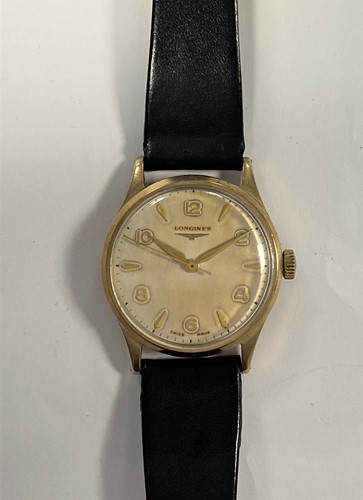 Lot 307 - Longines – A gentleman’s 9ct gold wristwatch