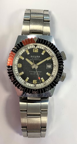 Lot 318 - Sicrua - A gentleman's stainless steel diver's watch