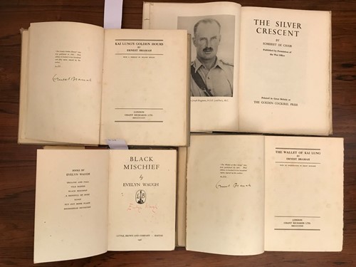 Lot 538 - Literature, mainly 20th century.