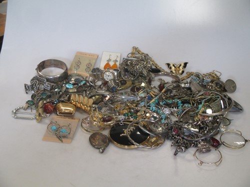 Lot 273 - A large collection of silver and costume...