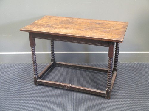 Lot 832 - An oak side table, 18th century