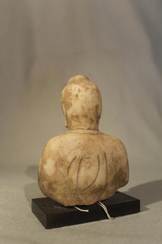 Lot 52 - A Chinese white marble Buddha head and...