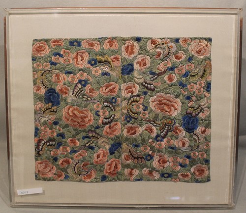 Lot 162 - A Chinese embroidered silk panel, Qing Dynasty,...