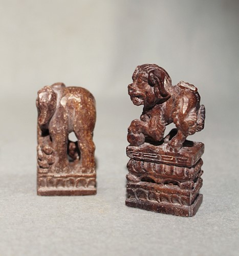 Lot 125 - A Chinese carved soapstone chess set,...